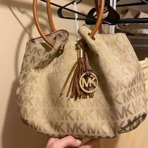 Michael Kors purse